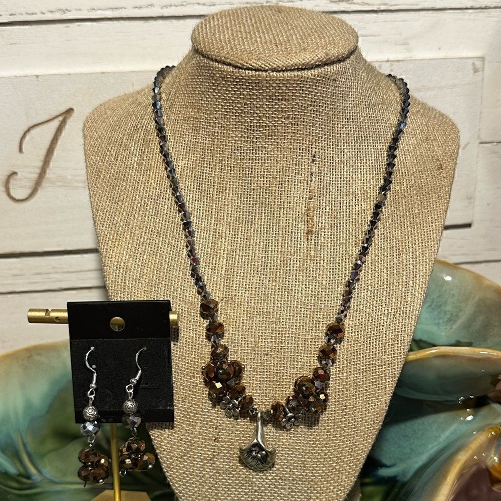Handcrafted Genuine Faceted Gold & Silver Necklace+ Earrings